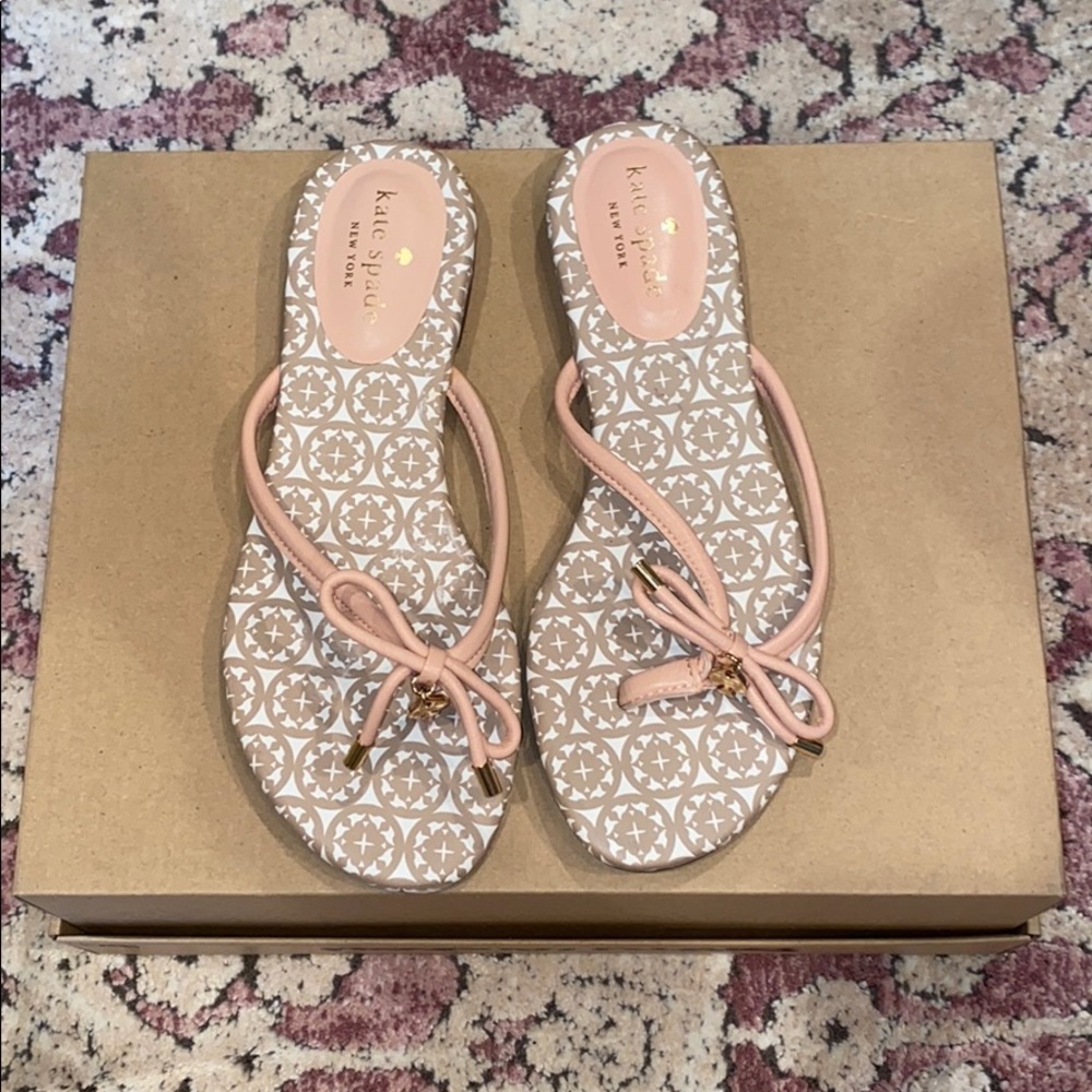 Kate Spade sandals 🎉